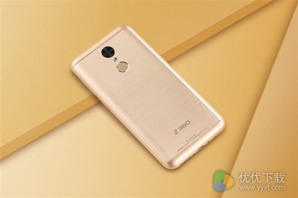 残暴!360手机N5发布 6G内存卖1599元