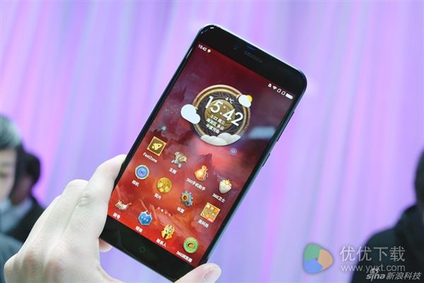 1399元6GB内存！360 N5现场图赏