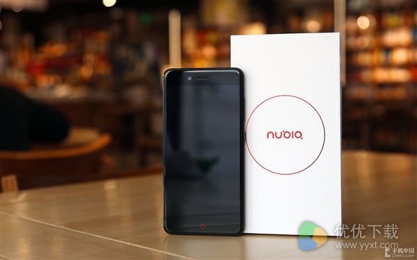 nubia Z17 mini真机图赏：妹纸实力抢镜