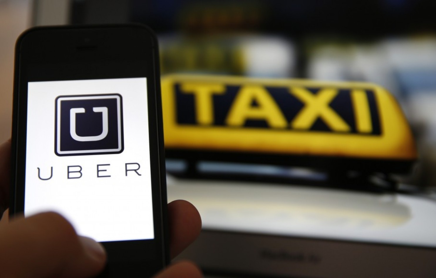 Uber推出拼车新模式 定点接客酷似私人公交